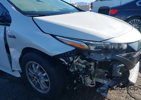 2018 Toyota Prius Prime Plus из США, поврежденный, VIN JTDKARFPXJ3099280